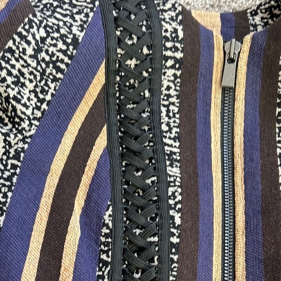 Doncaster Collection Wool Blazer - Picture 9 of 11